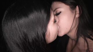 Lesbians: Girls Kissing Lesbian Teen #4