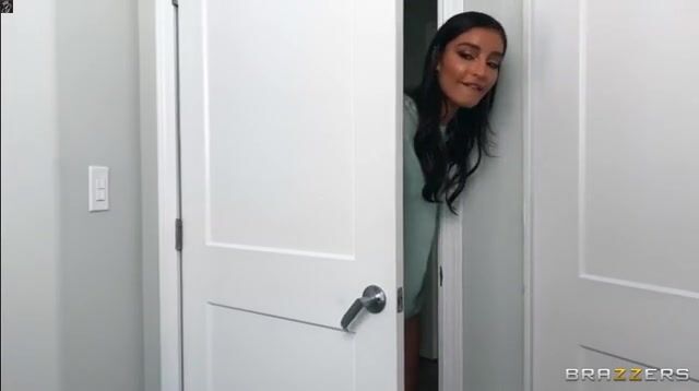 Hot & Mean - Abella Danger, Emily Willis - Fucking The Bratty Roomie