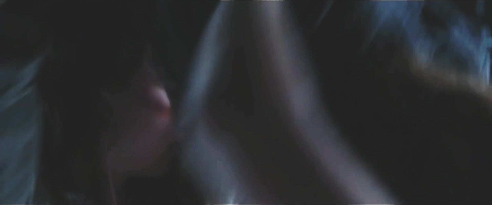 Kelsey Reinhardt and Jordan Monaghan - La Sirena (2017)