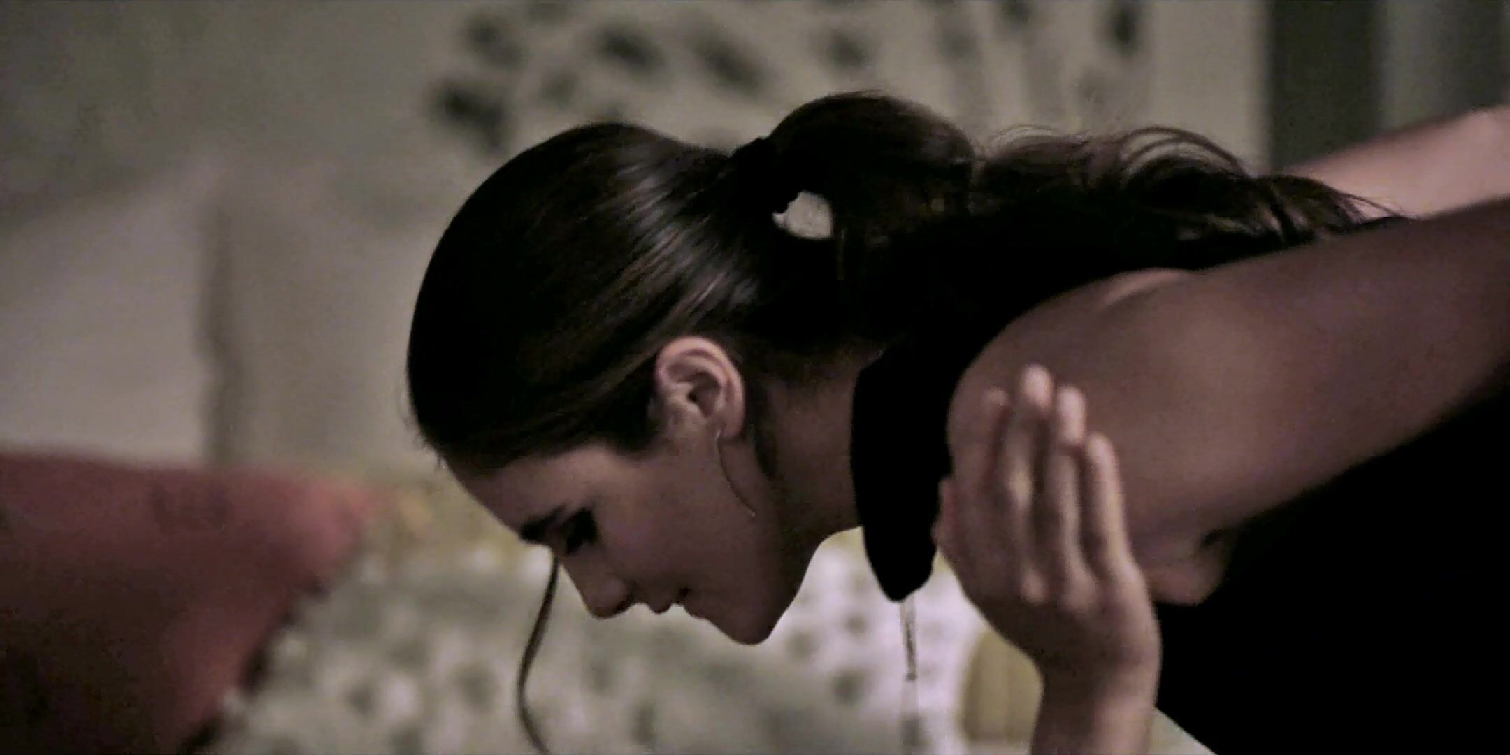 Arienne Mandi & Rosanny Zayas in The L Word: Generation Q [S2E1-2021]