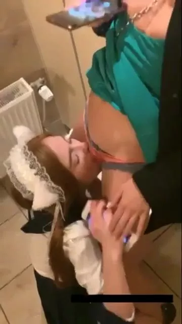 Drunk girls get wild