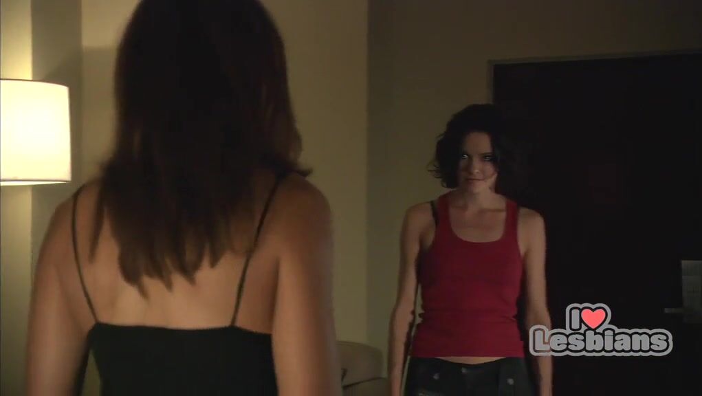 Jennifer Beals & Gina Holden (The L Word - s02e04) *NO MUSIC & AI ENHANCED*