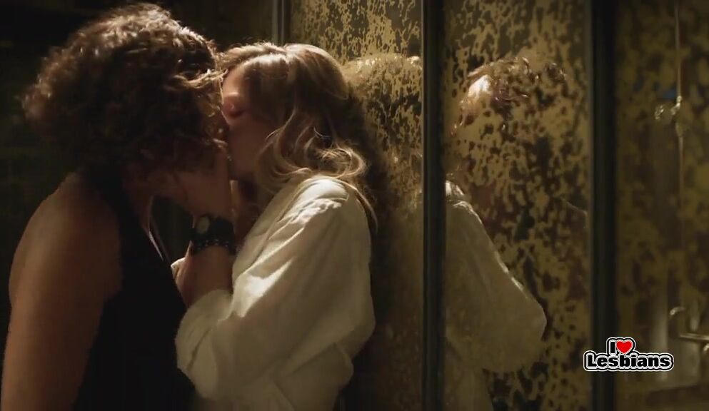 Camila Pitanga & Elisa Volpatto (Aruanas - s02e03)