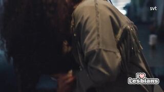 ilovelesbians: Jennie Silfverhjelm & Siham Shurafa (Lea - s01e01) #3