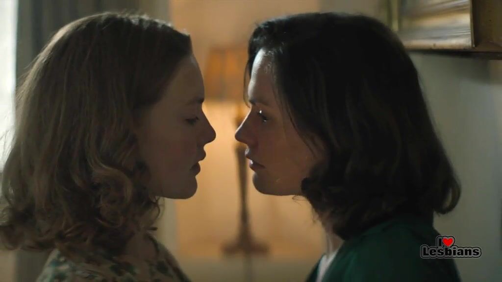 Holliday Grainger & Anna Paquin (Tell it to the Bees) *REDUCED MUSIC*